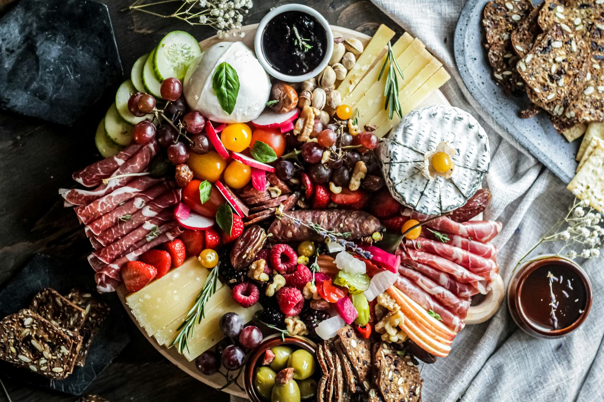 Charcuterie board delivery