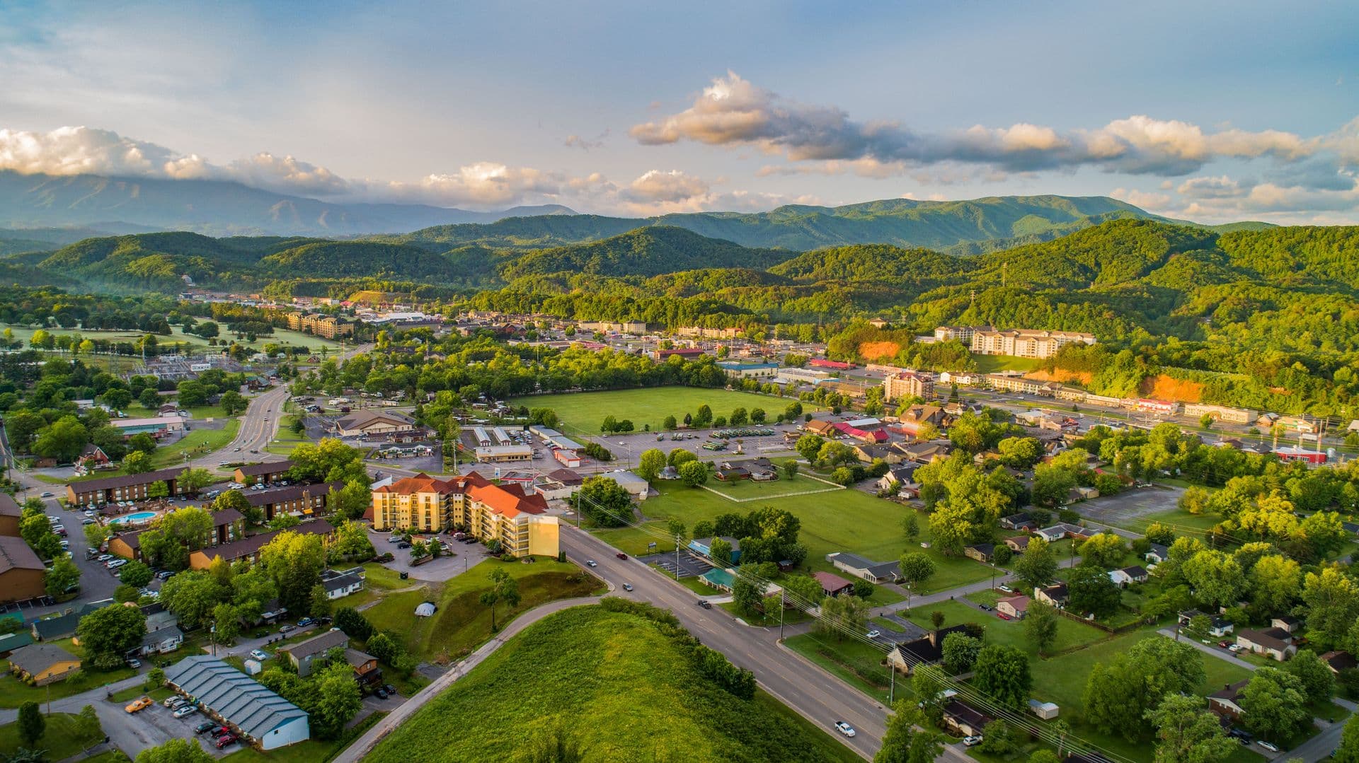 pigeon forge_header