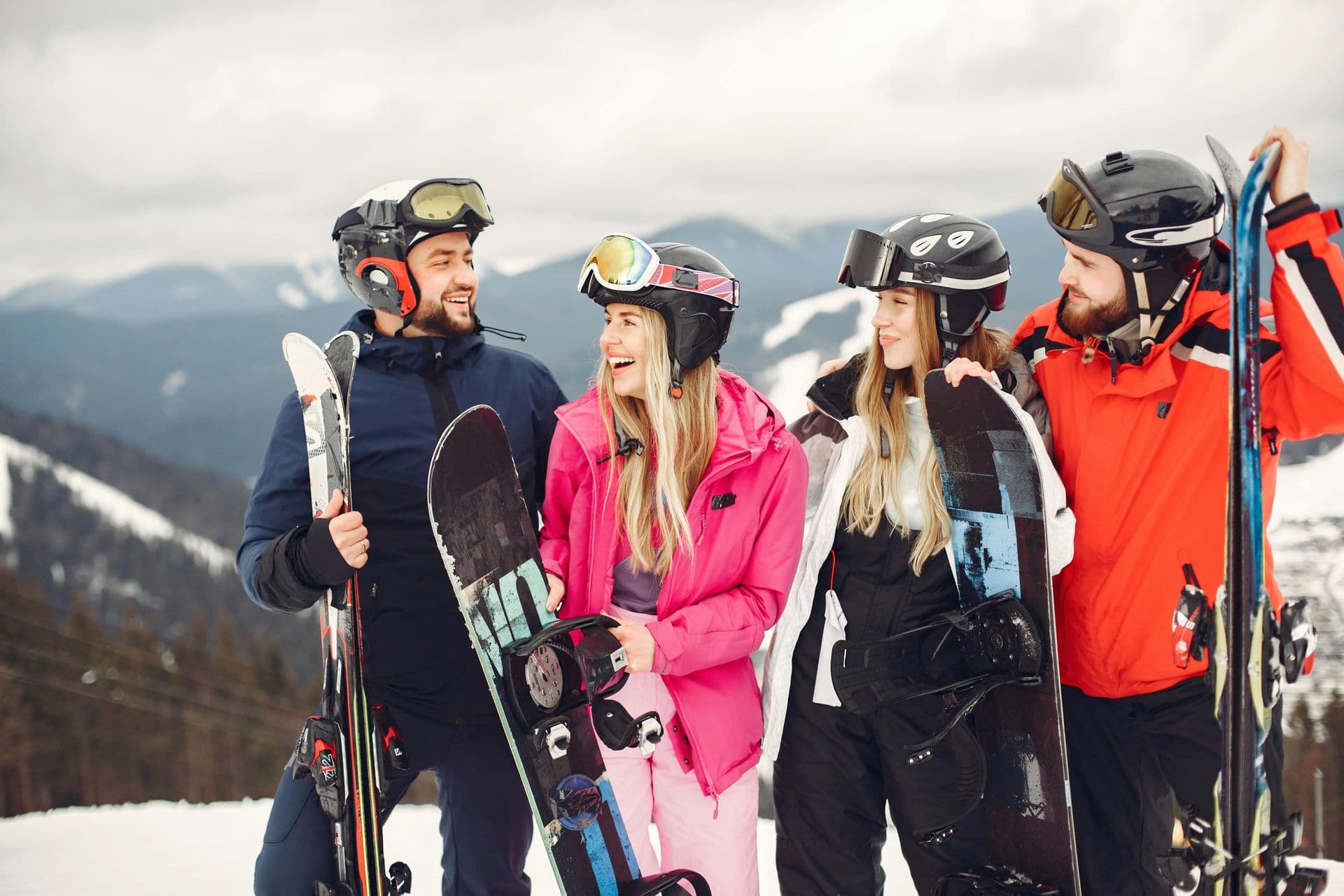 Ski Header