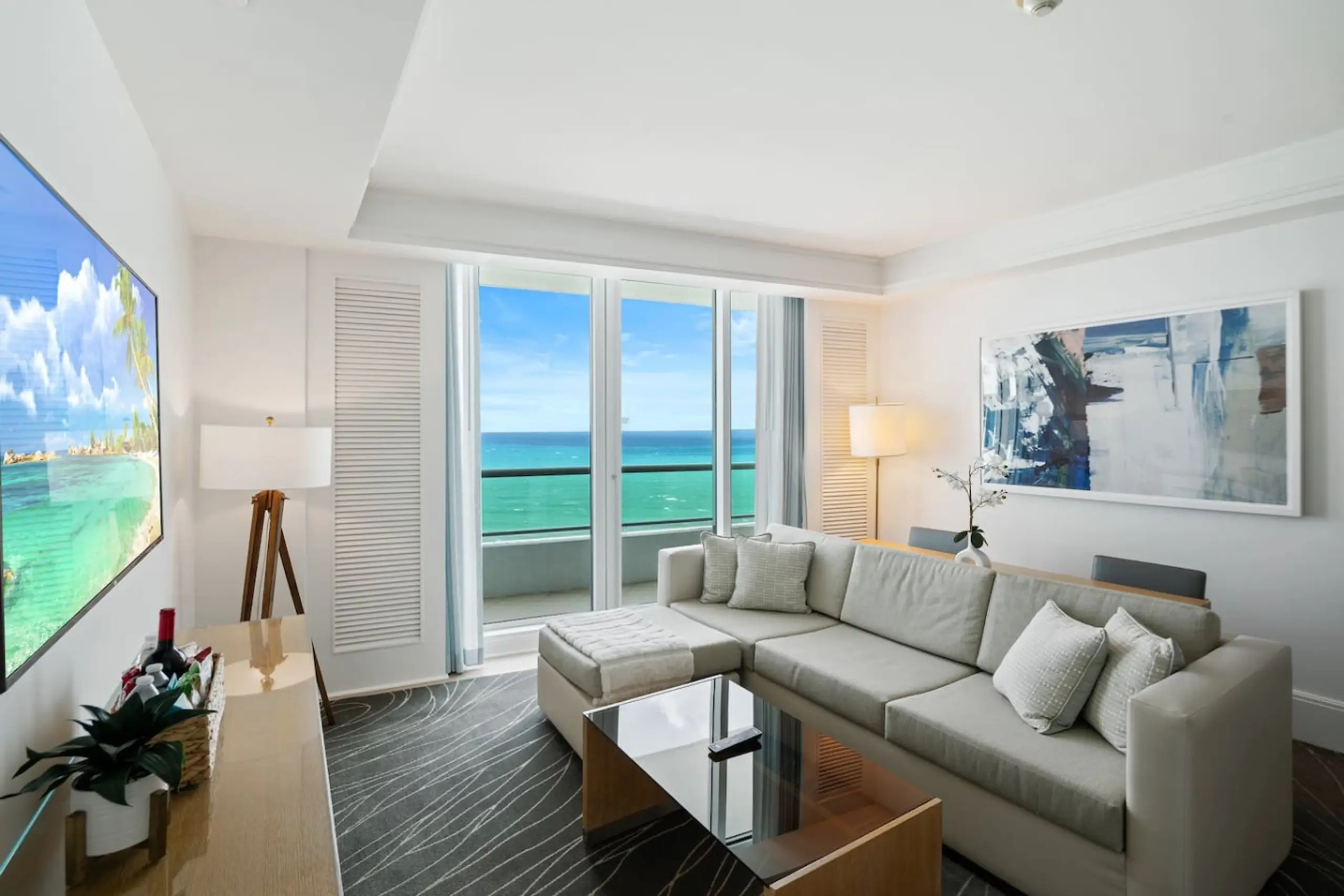 Elysian Residence #1605 at The Ritz-Carlton