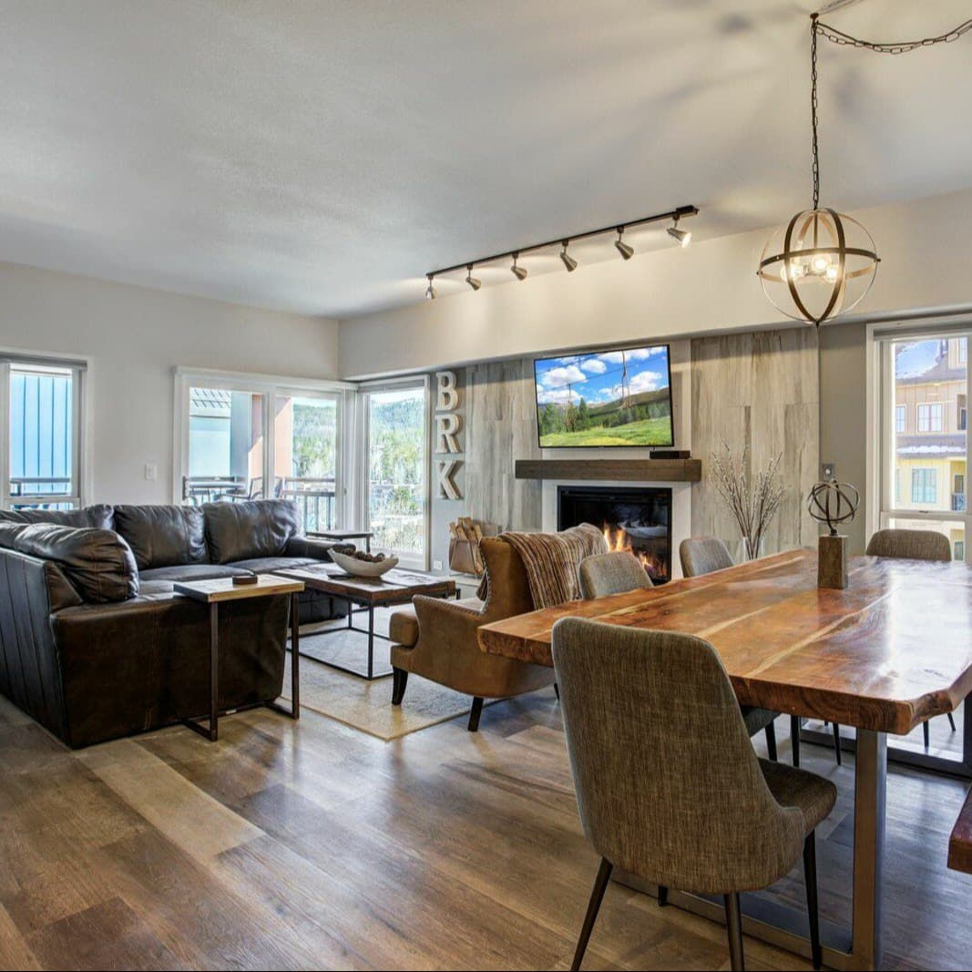 Lavish Condo
