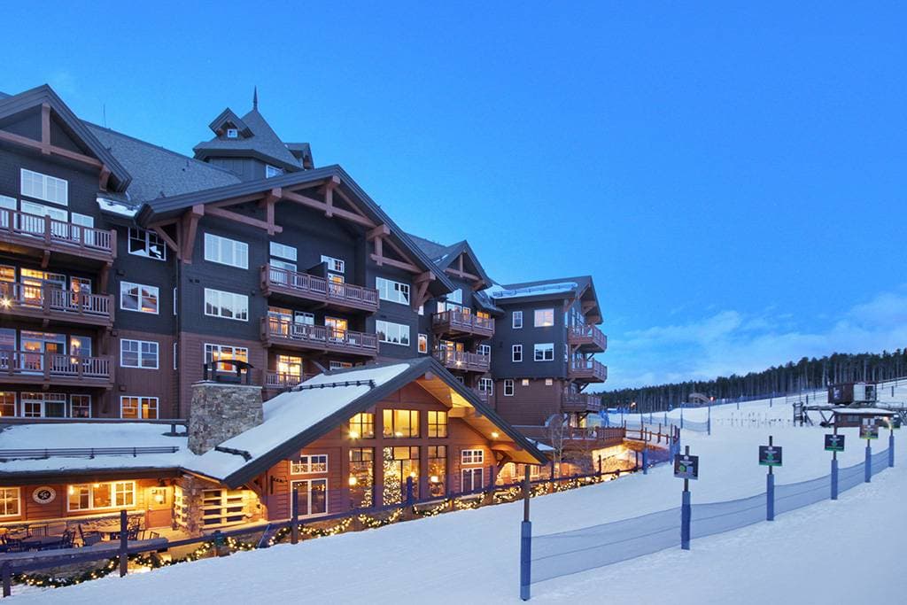 One Ski Hill Place #8424
