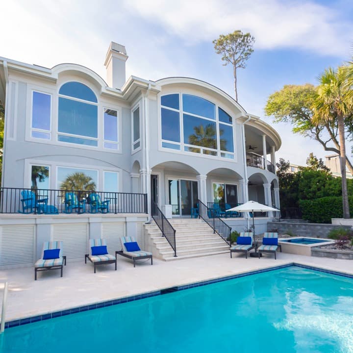 Armada Villa