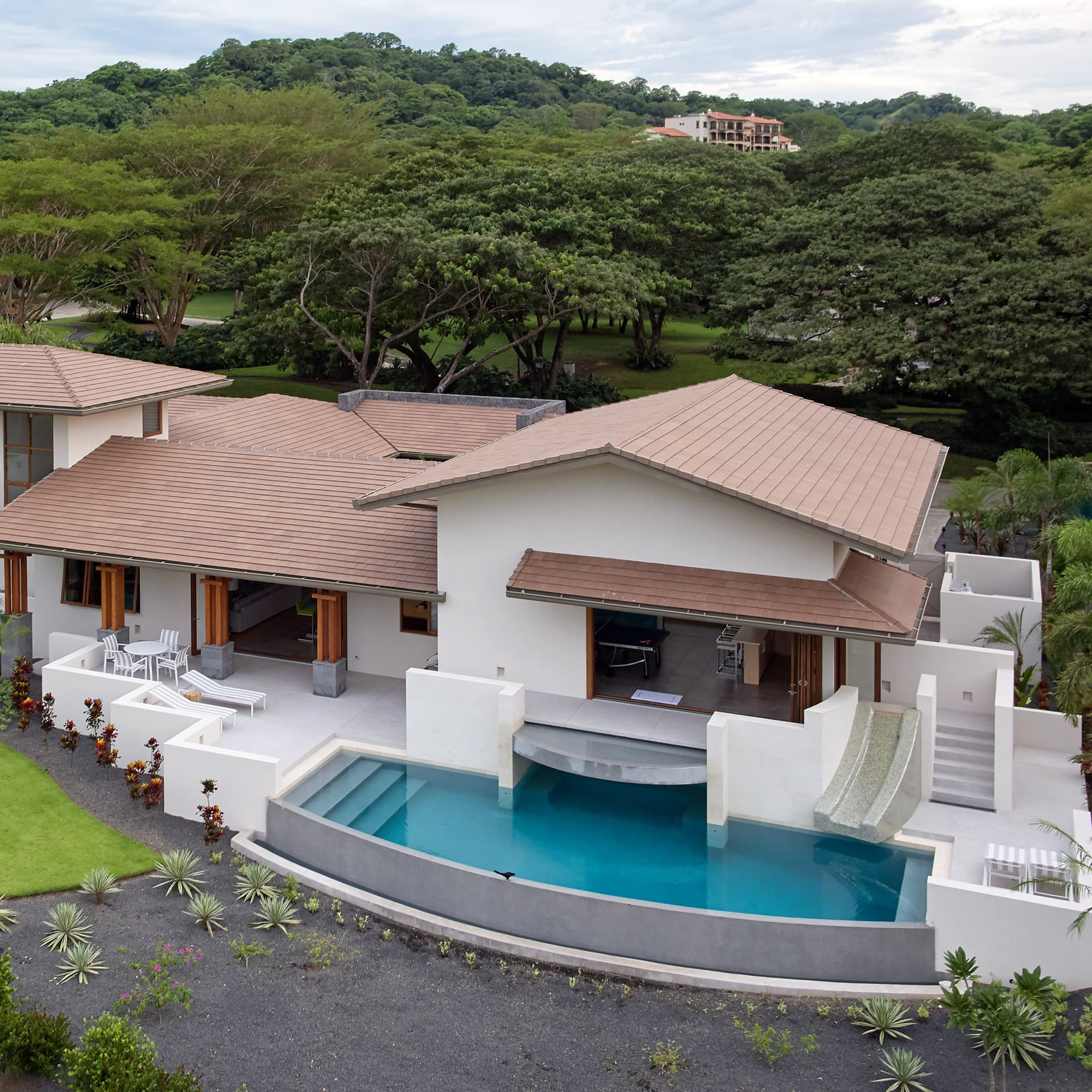 Casa Breeze