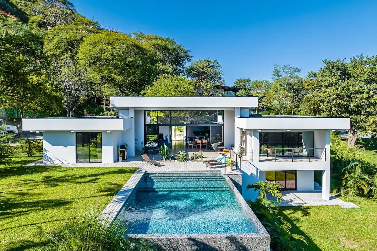 Villa Lux