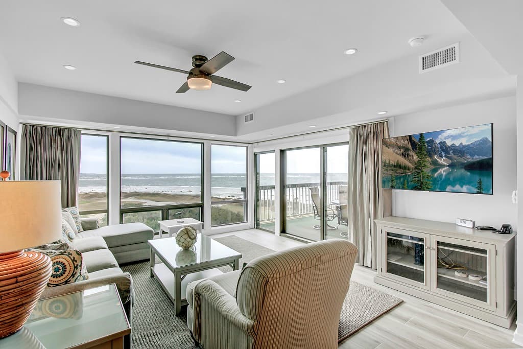 Ocean Club #4408