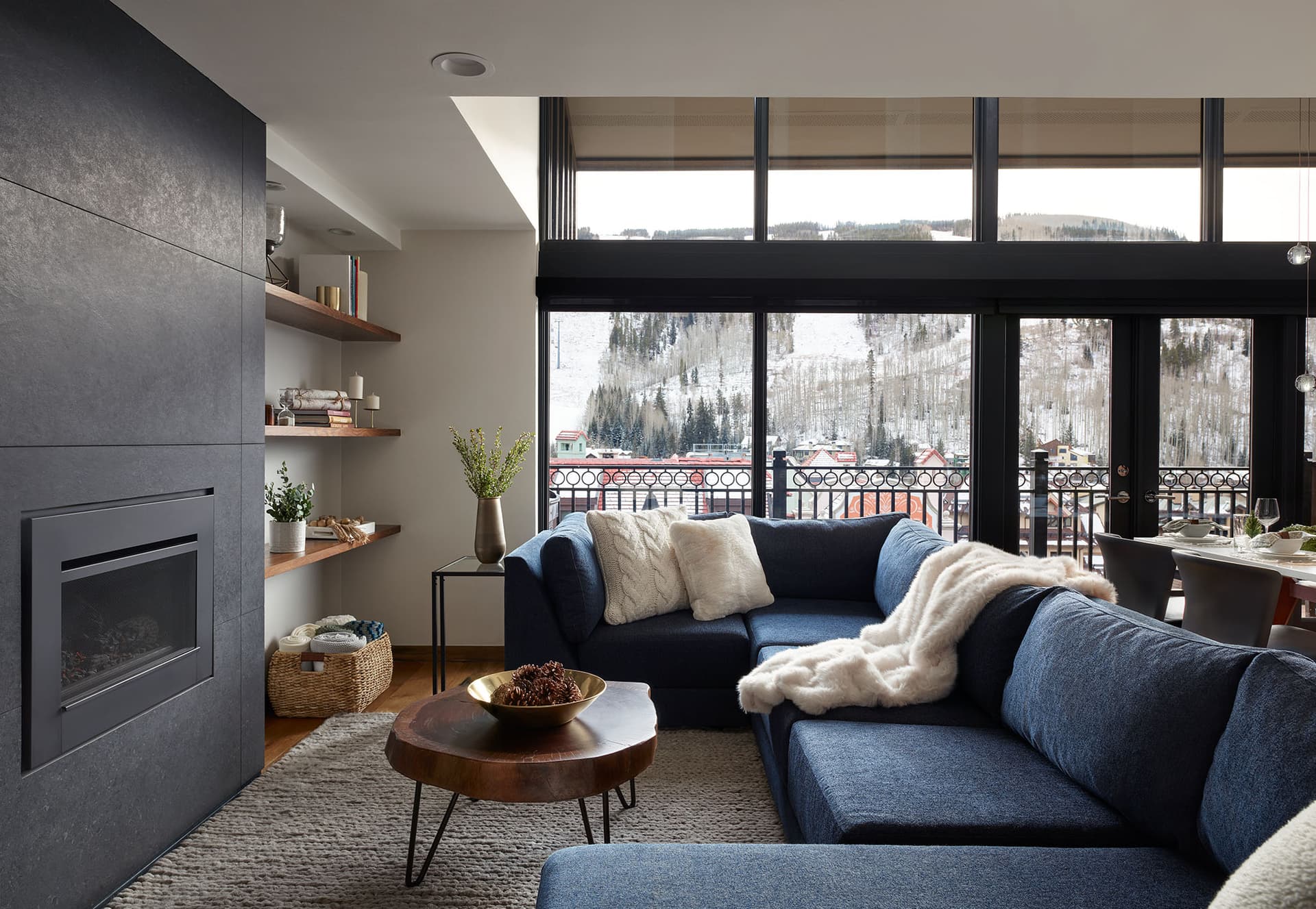 Landmark Condo #704