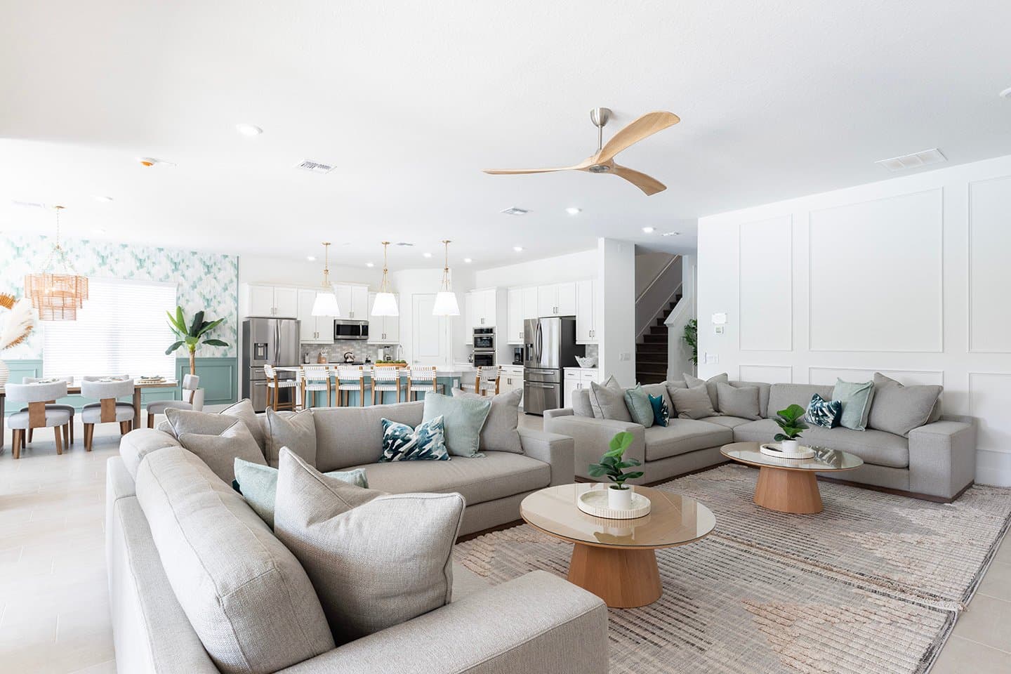 The Glamorous Getaway